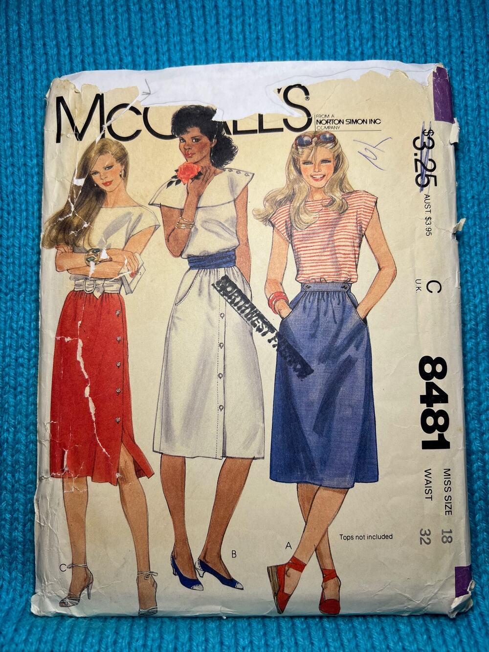 McCalls 8481 Sewing pattern A line skirt midi size 18